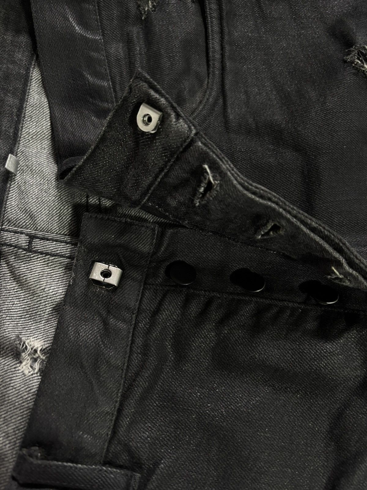 Dior Dior Homme SS04 destroyed waxed strip denim Size US 34 / EU 50 - 13 Thumbnail