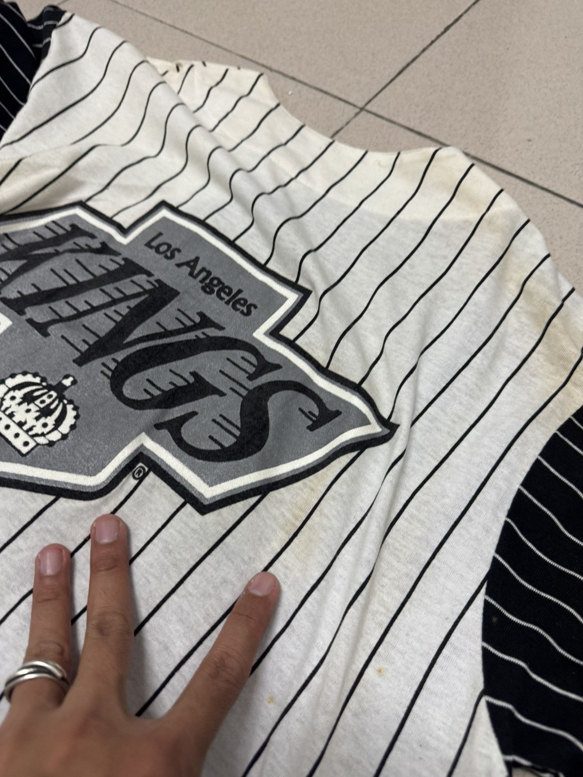 Majestic × NHL × Vintage 1980s LOS ANGELES KINGS PINSTRIPES BASEBALL JERSEY XL Size US XL / EU 56 / 4 - 11 Thumbnail