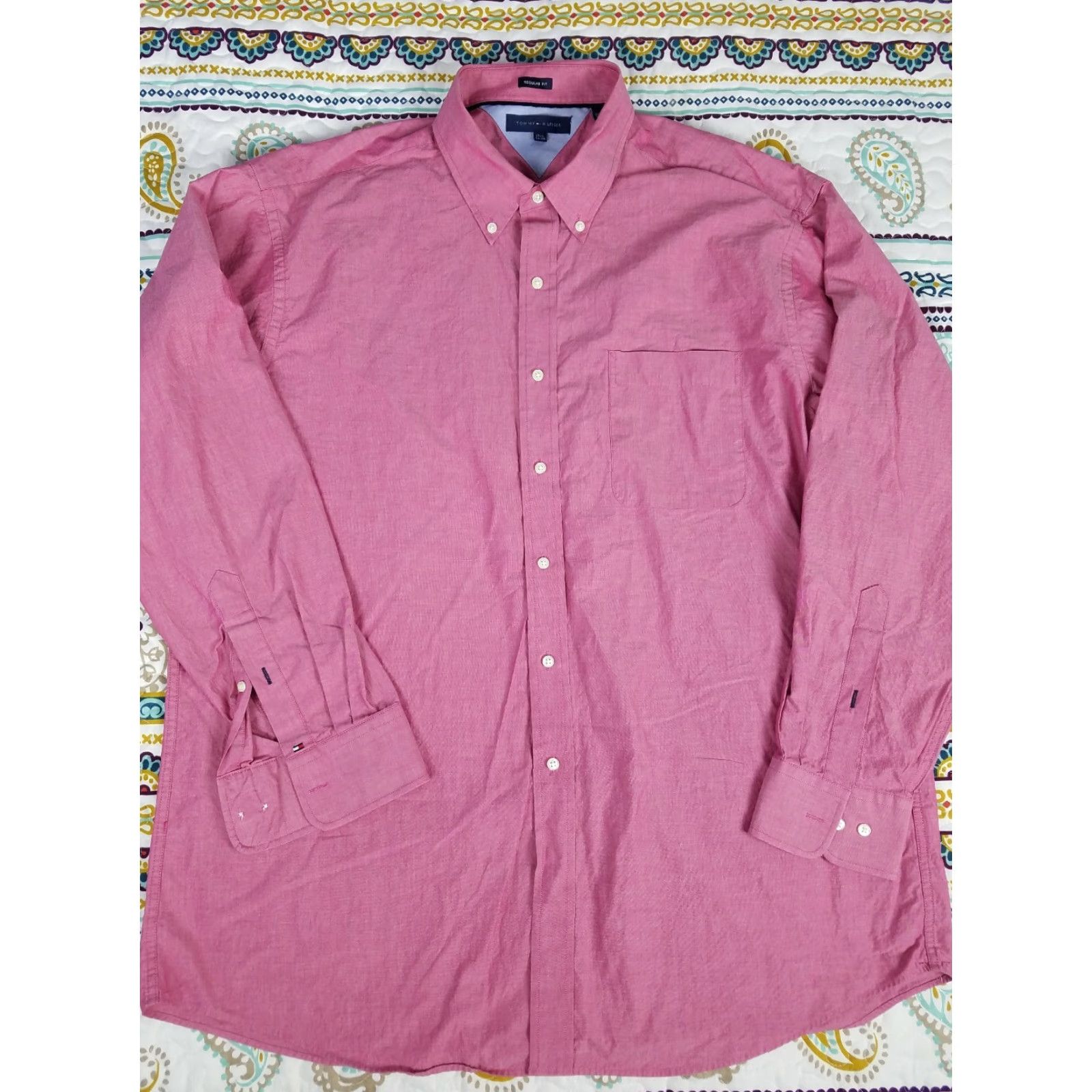Tommy Hilfiger VINTAGE Tommy Hilfiger Regular Fit Mens Dress Shirt Red 17 1/2 34/35 XL Button Up Mens Shirt Red 90s Size 46R - 2 Thumbnail
