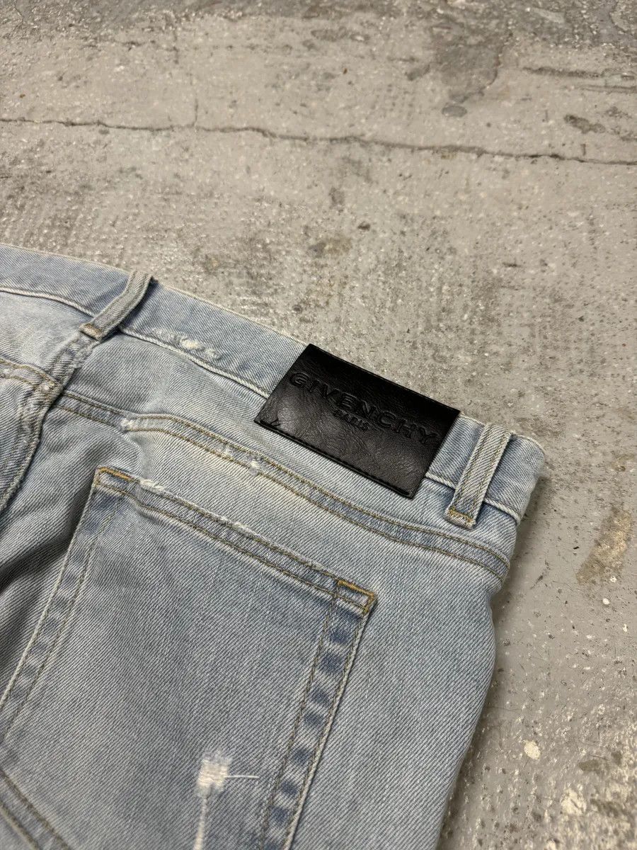 Givenchy 2000s Givenchy Blue Distressed Slim Denim Jeans Size US 33 - 6 Thumbnail