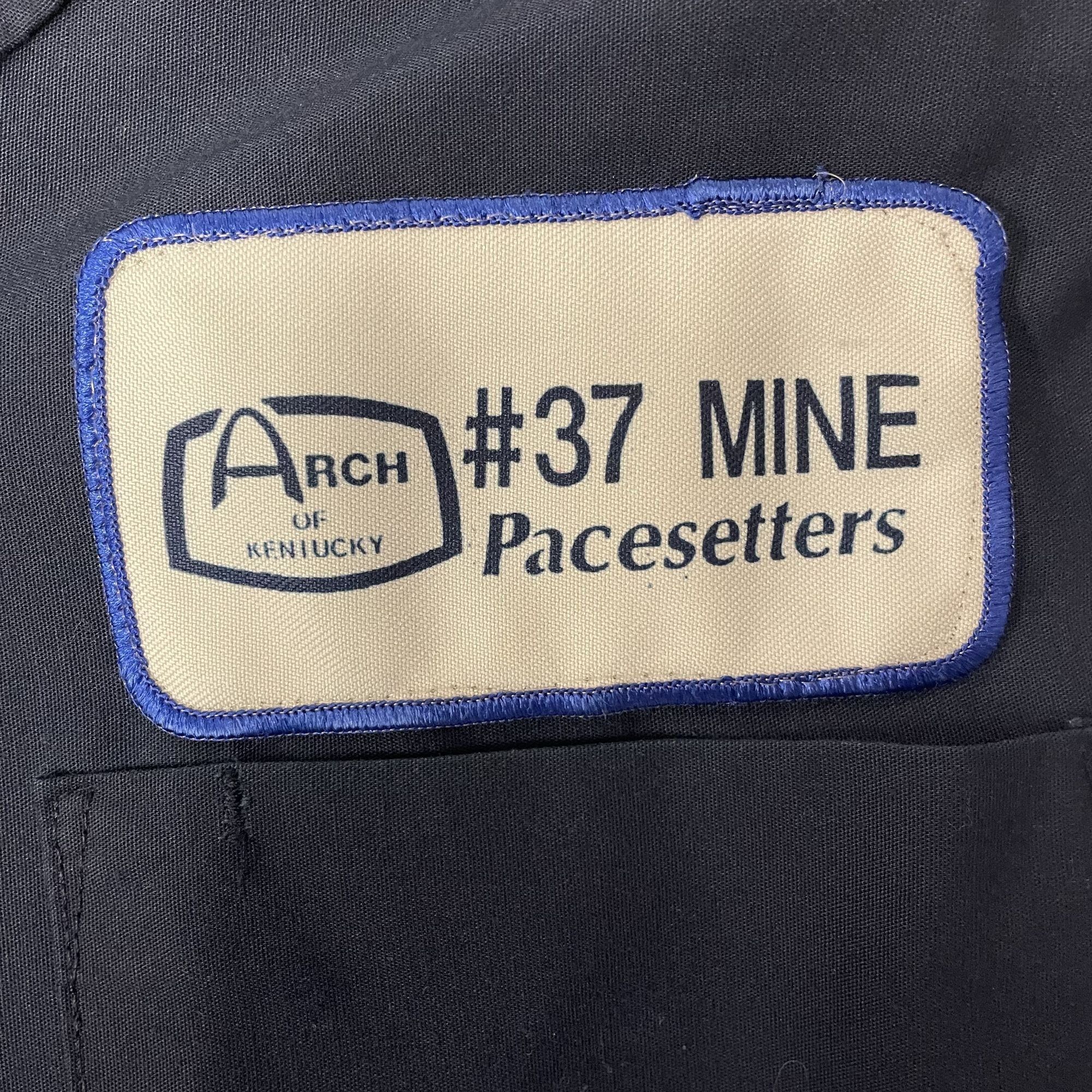 Other Vtg Task Force#37 Mine Pacesetters Arch Kentucky Workwear Size US M / EU 48-50 / 2 - 4 Thumbnail
