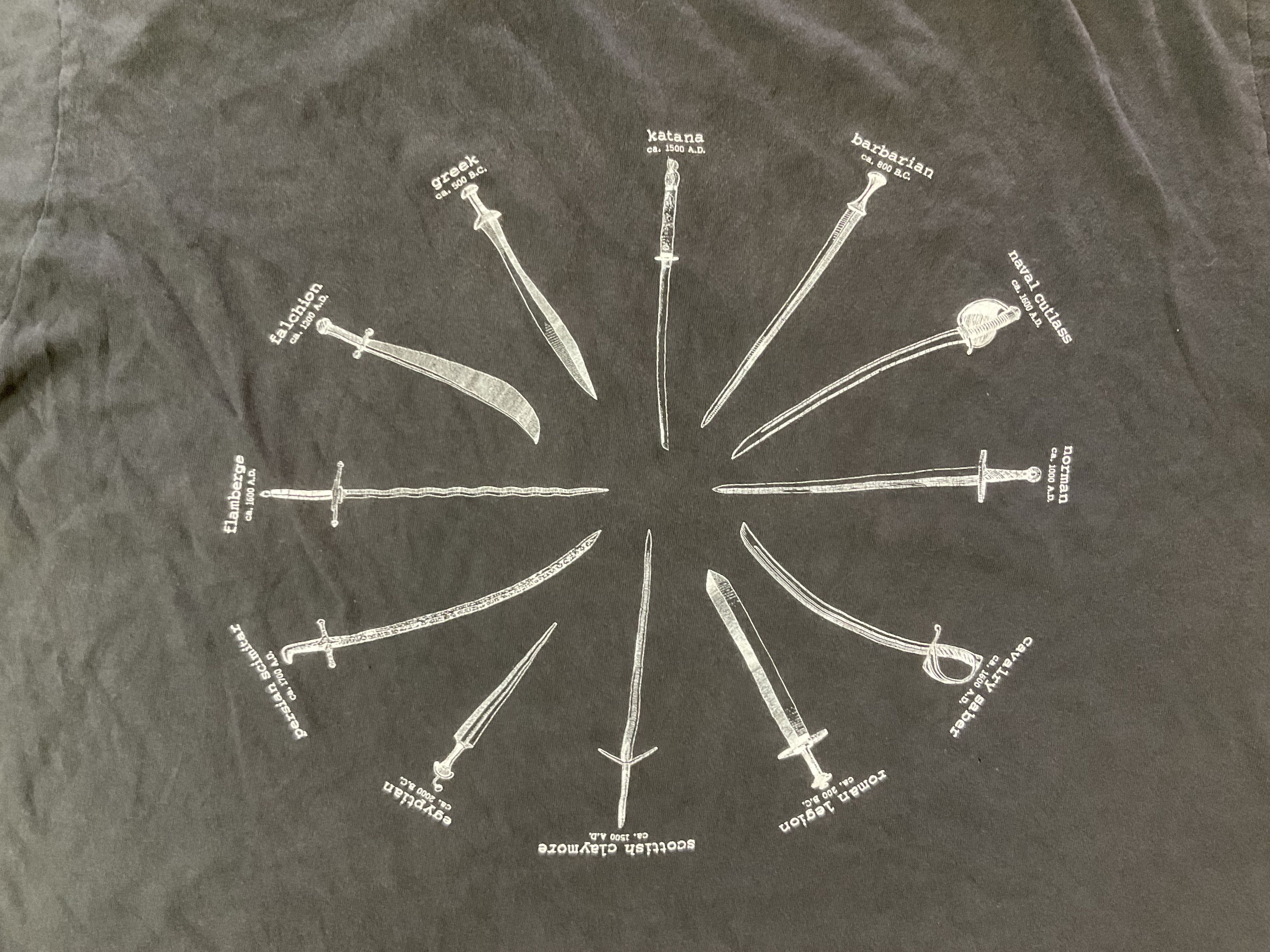 Vintage Vintage 1996 Highlander Swords Movie TV Promo T-Shirt Size US XXL / EU 58 / 5 - 3 Thumbnail