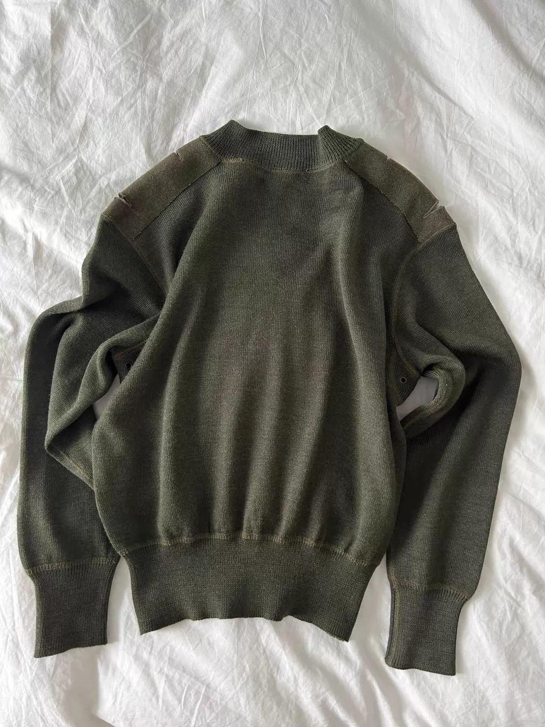 Jean Paul Gaultier Jean Paul Gaultier Vtg Pine-Green Knit Armpit Vent 46 Size US S / EU 44-46 / 1 - 6 Thumbnail