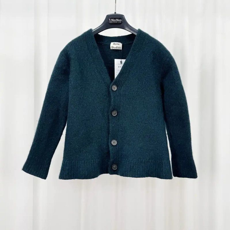 Acne Studios Acne Studios Women's Wool Cardigan in Green Size M / US 6-8 / IT 42-44 - 1 Thumbnail