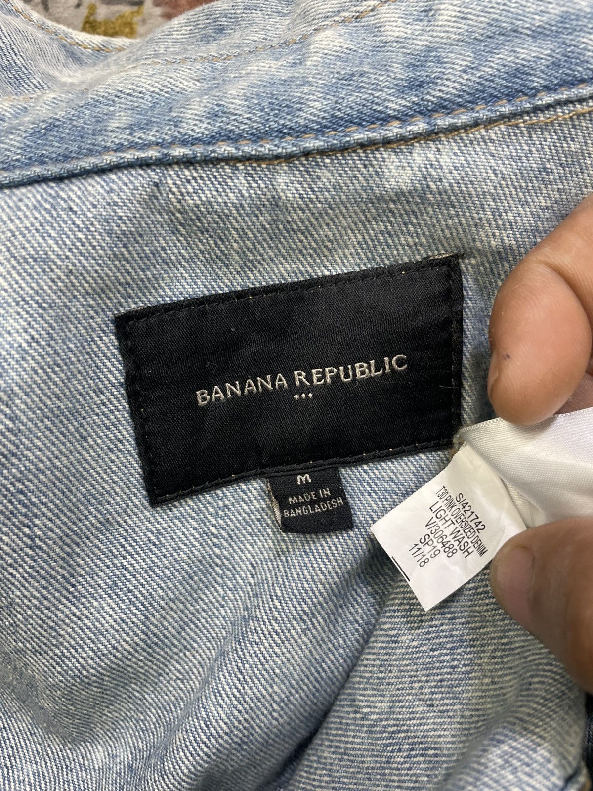 Banana Republic Banana Republic Distressed Acid Wash Denim Jacket Size M / US 6-8 / IT 42-44 - 11 Thumbnail