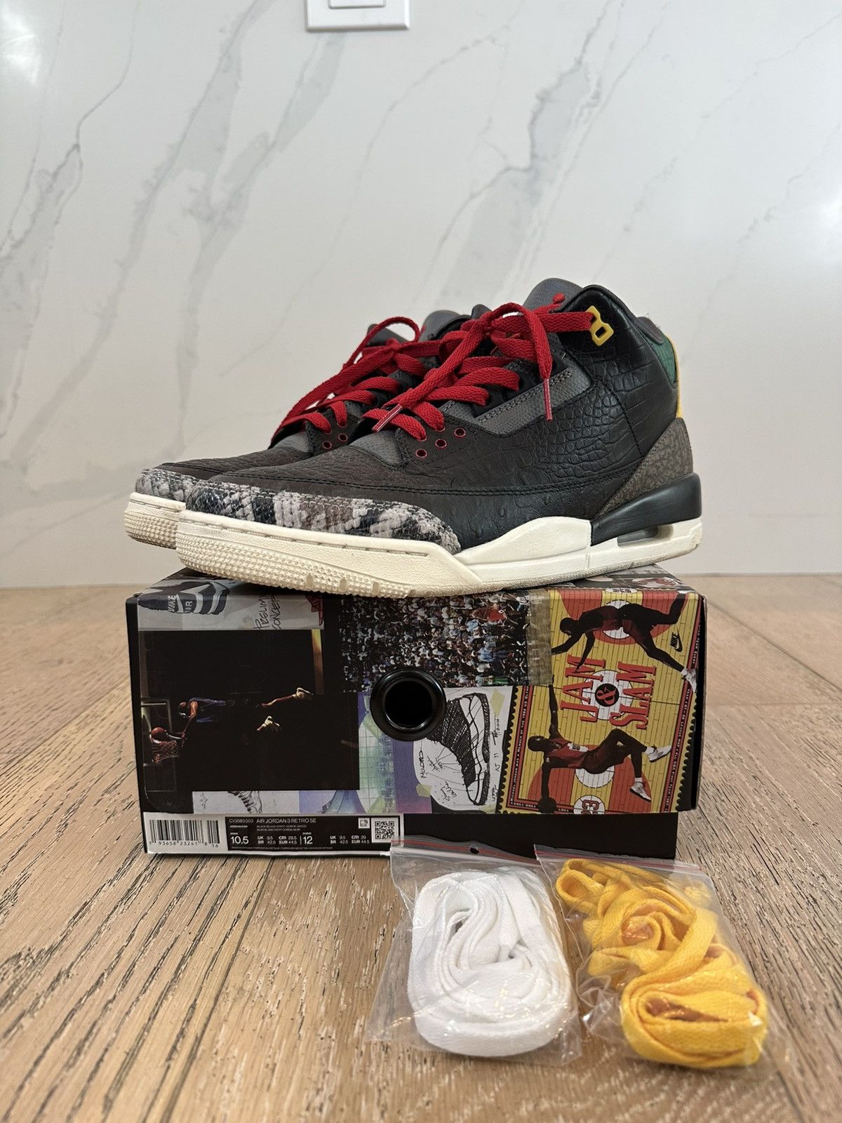 Jordan Brand Jordan 3 Retro SE Animal Instinct 2.0 Size US 10.5 / EU 43-44 - 1 Thumbnail