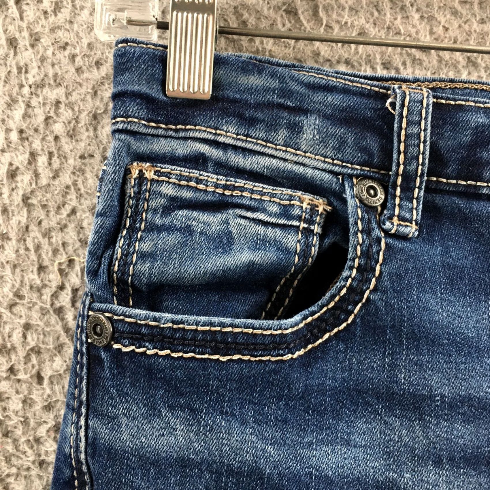 BKE BKE Conner Bootcut Jeans Womens 16 Tall Blue Denim Distressed Zip (Actual 28x31) - 5-Pocket Comfortable Buckle Buckle BKE Buckle? Size 38" / US 16 / IT 52 - 3 Thumbnail
