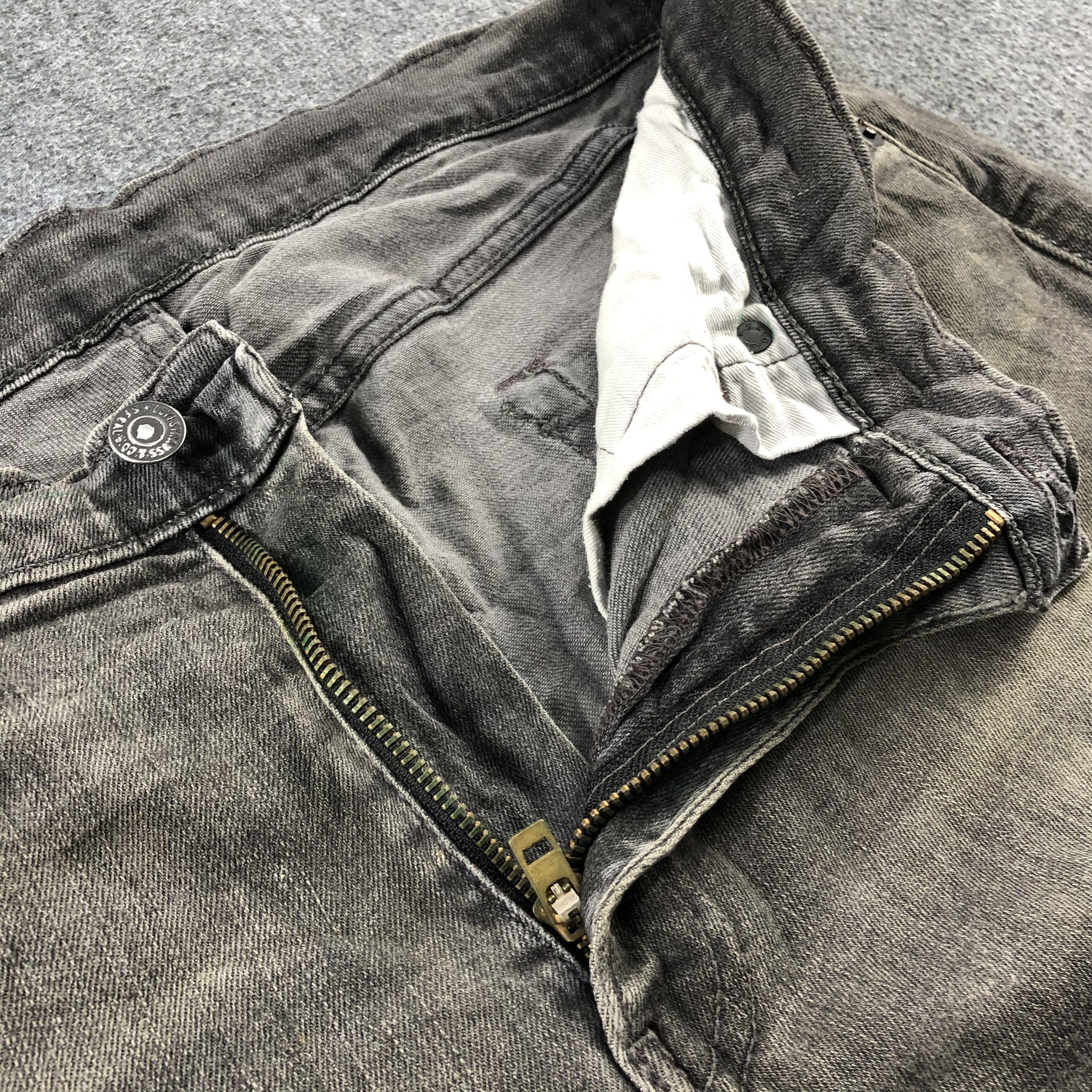 Levi's Vintage Levis 511 Jeans-J2558 Size US 35 - 9 Thumbnail