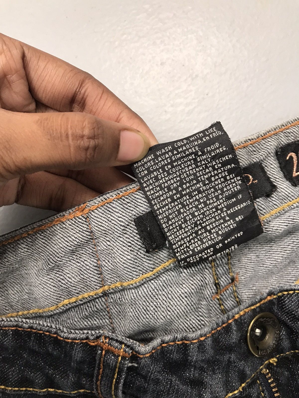 Ed Hardy Vintage ed hardy embroidered denim Size 28" / US 6 / IT 42 - 8 Thumbnail