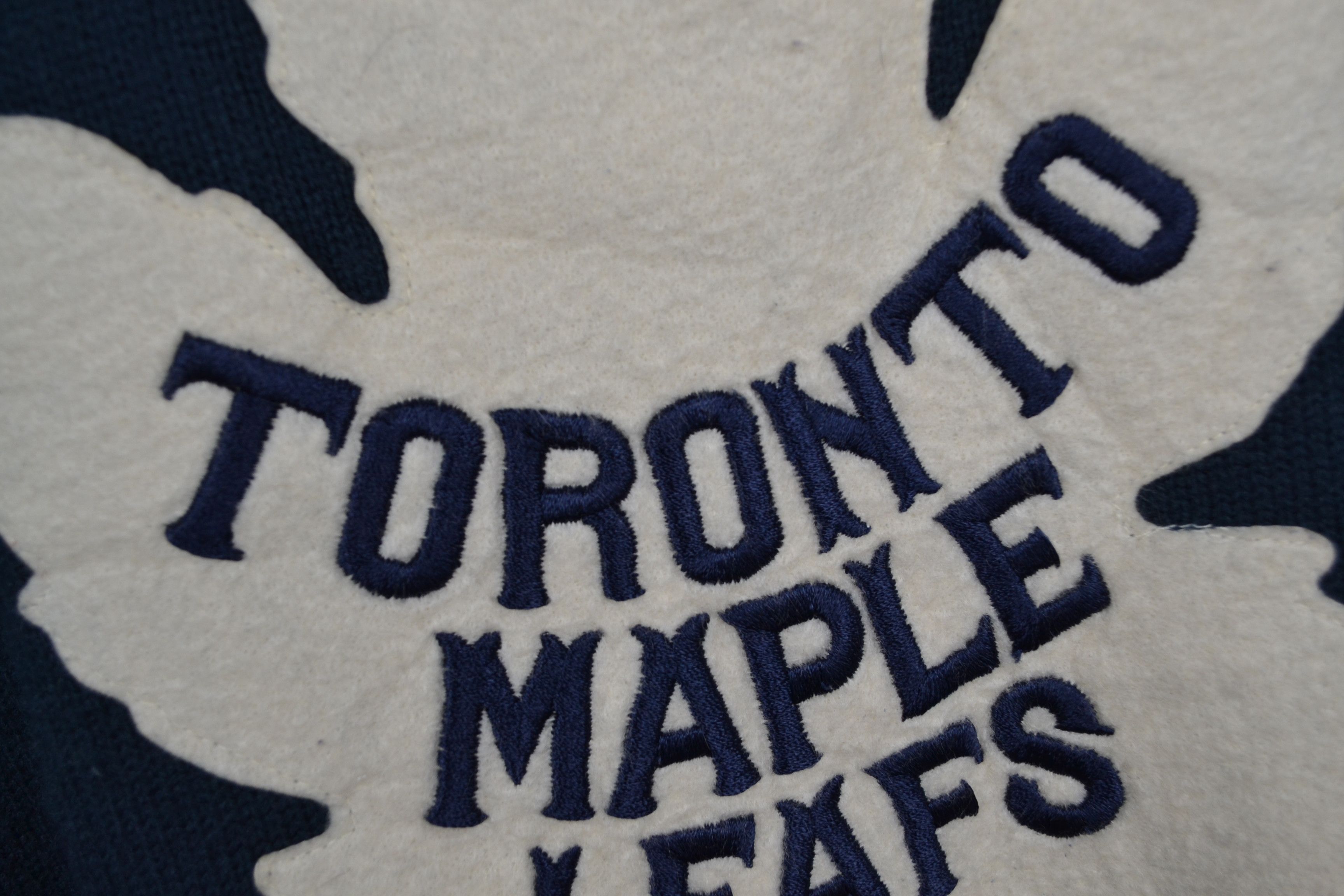Ccm CCM Toronto Maple Leafs 1927 Vintage Hockey Sweater Jersey Size US XL / EU 56 / 4 - 3 Thumbnail