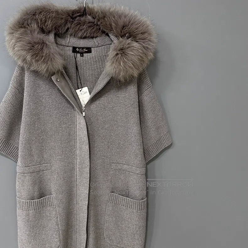 Loro Piana Loro Piana Fox fur collar pure cashmere knitted jacket Size S / US 4 / IT 40 - 2 Thumbnail