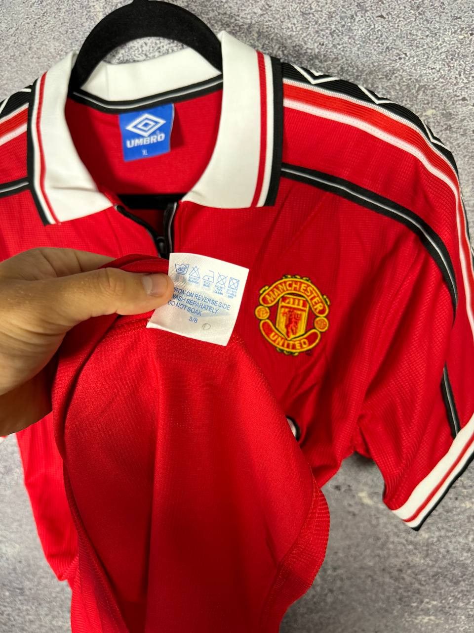 Other 90's Vintage Manchester United 1998 Soccer Jersey Large Size US L / EU 52-54 / 3 - 12 Thumbnail