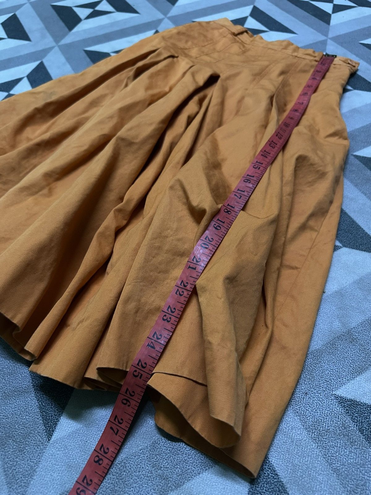 Paolo Gucci Vintage 90s Gucci baggy pleats short pants Size 24" / US 00 / IT 34 - 7 Thumbnail