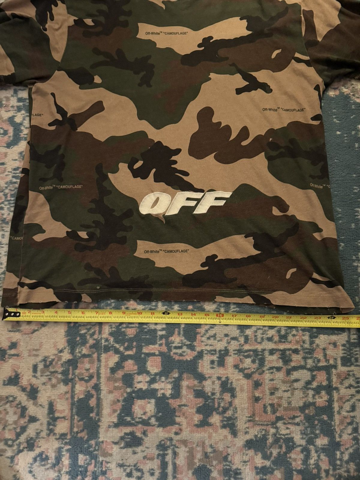 Off-White Off White Camo Oversized Tee Size US S / EU 44-46 / 1 - 3 Thumbnail