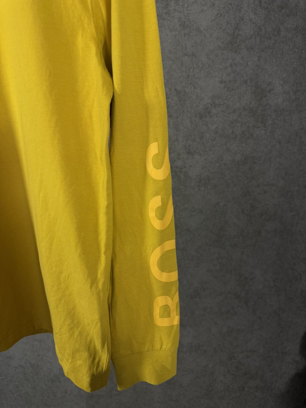 Hugo Boss Hugo Boss designer longsleeve Size US S / EU 44-46 / 1 - 5 Thumbnail