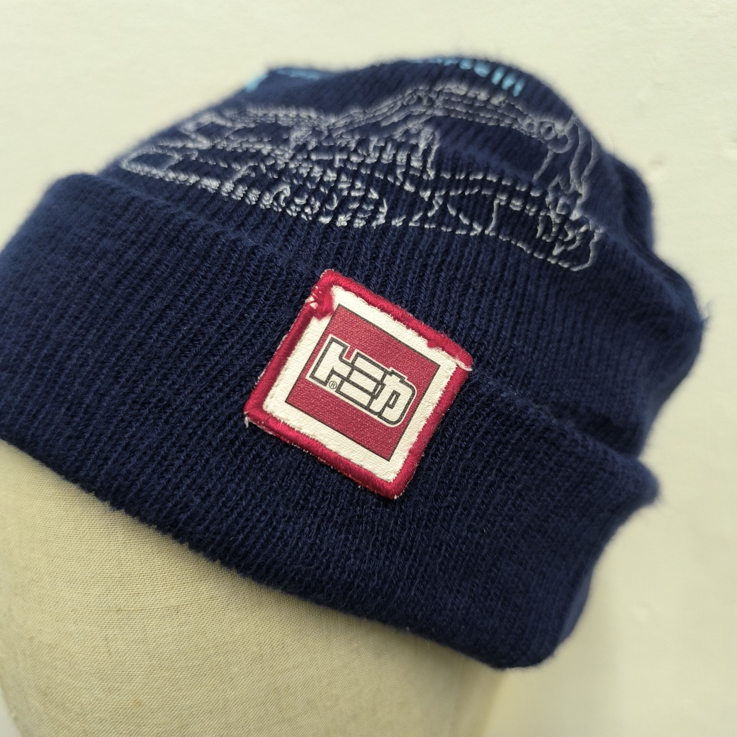 Japanese Brand 🌊 Tomica diecast patch short beanie hat Size ONE SIZE - 3 Thumbnail