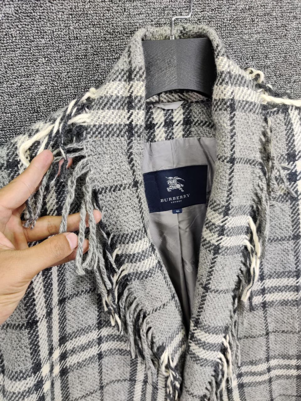 Burberry Burberry London Nova Check Fringe Cape Cardigan Jacket Size US XL / EU 56 / 4 - 11 Thumbnail
