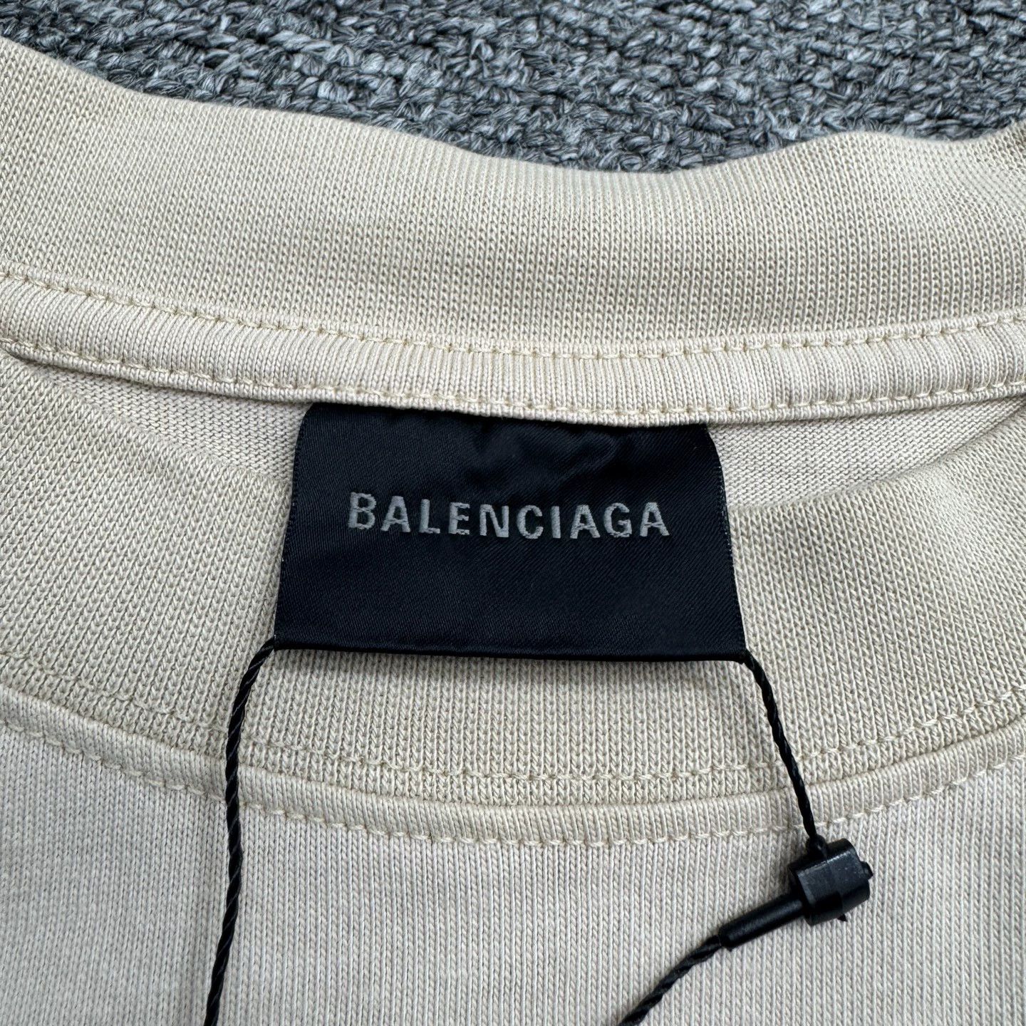 Balenciaga Balenciaga Coke Embroidery Tee XXS Size US XXS / EU 40 - 2 Thumbnail