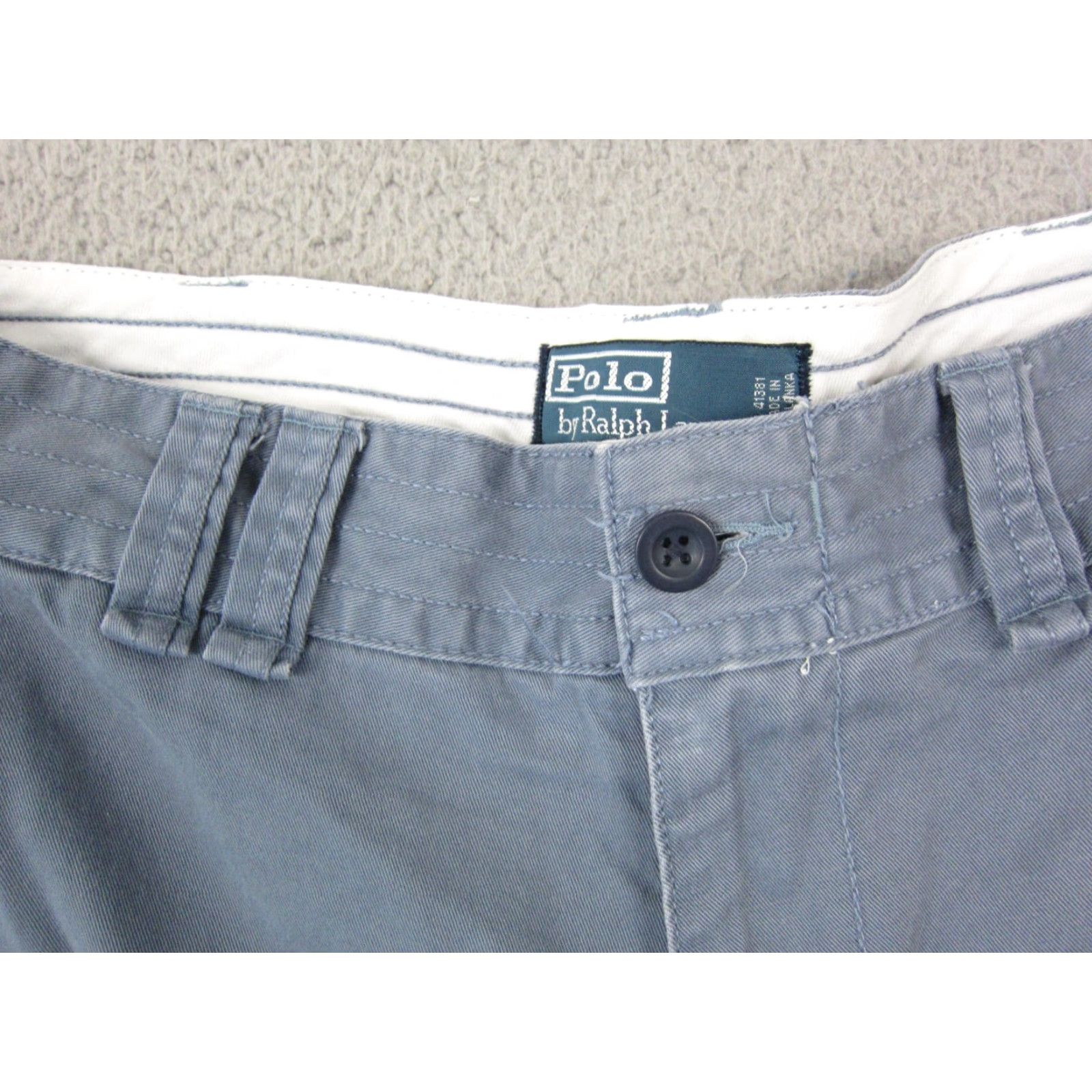 Polo Ralph Lauren VINTAGE Polo Ralph Lauren Shorts Cargo Mens 35 Blue 90s Chino Cotton Baggy Cargo Pocket Mid Rise Adjustable Zip/Buttons Regular Mens Size US 35 - 3 Thumbnail