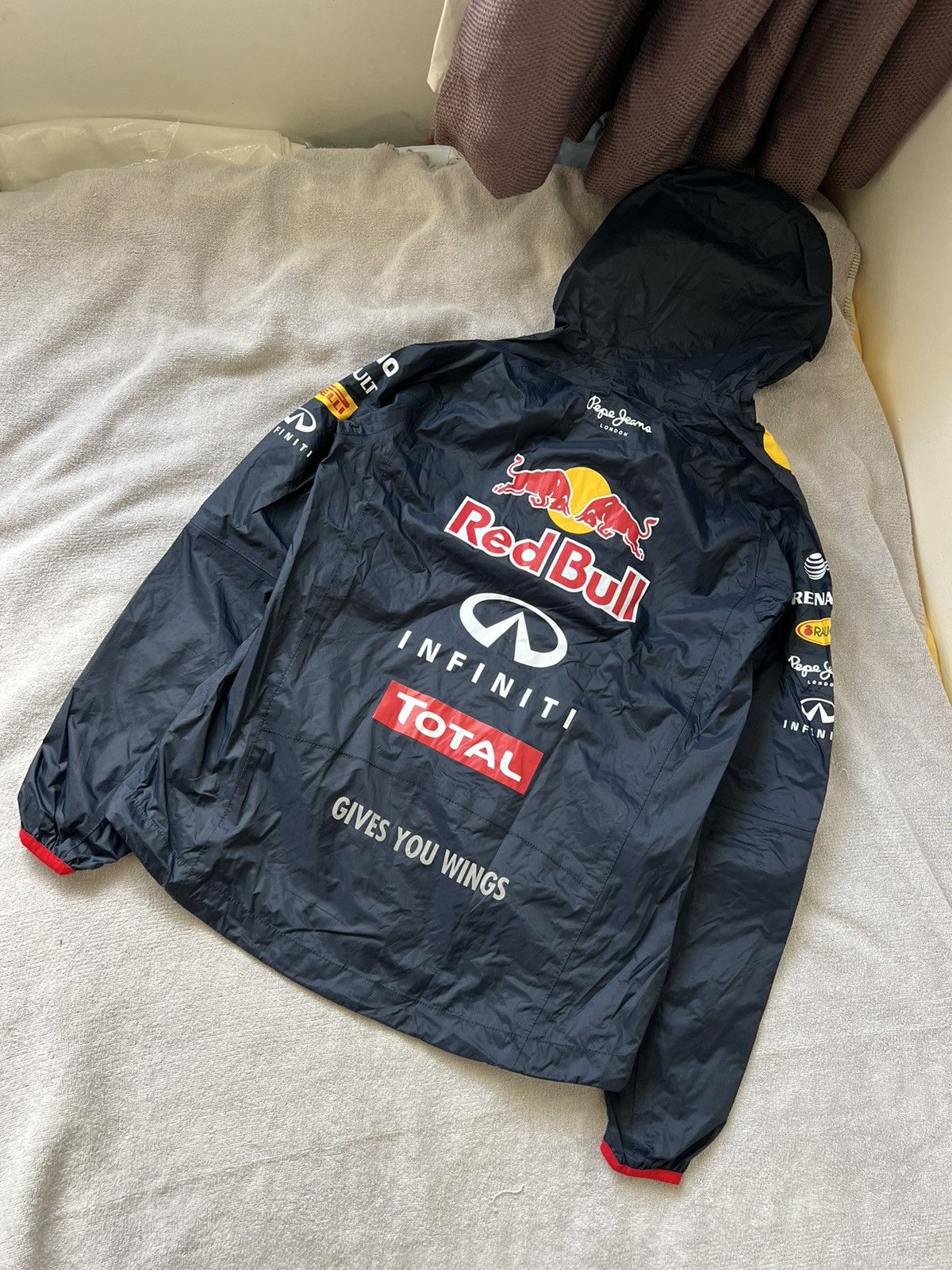 Pepe Jeans × Red Bull Pepe Jeans vintage red bull track jacket geox racing moto Size US S / EU 44-46 / 1 - 8 Thumbnail