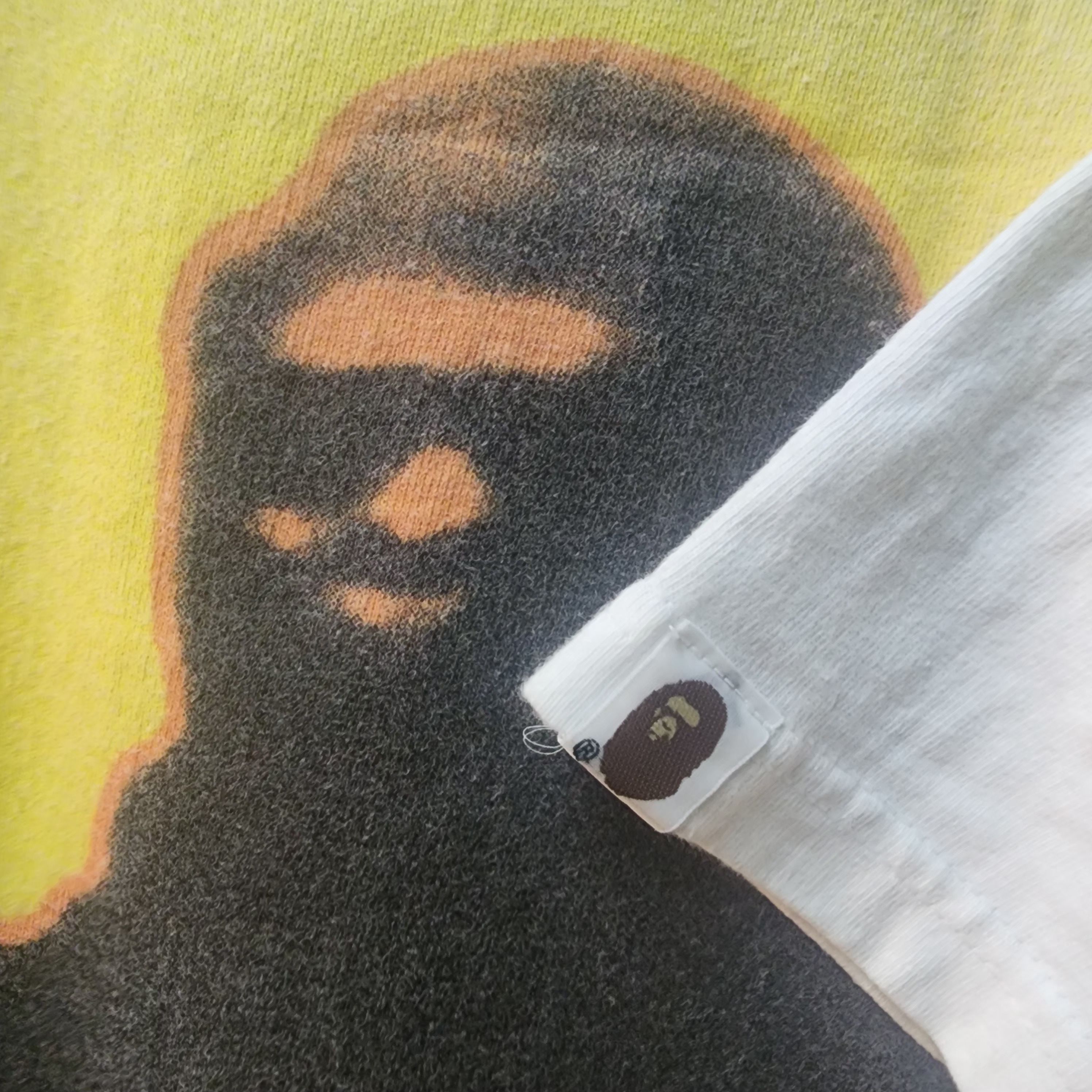 Bape × Futura Vintage Bape x futura 2000 hanes beefy Size US M / EU 48-50 / 2 - 7 Thumbnail