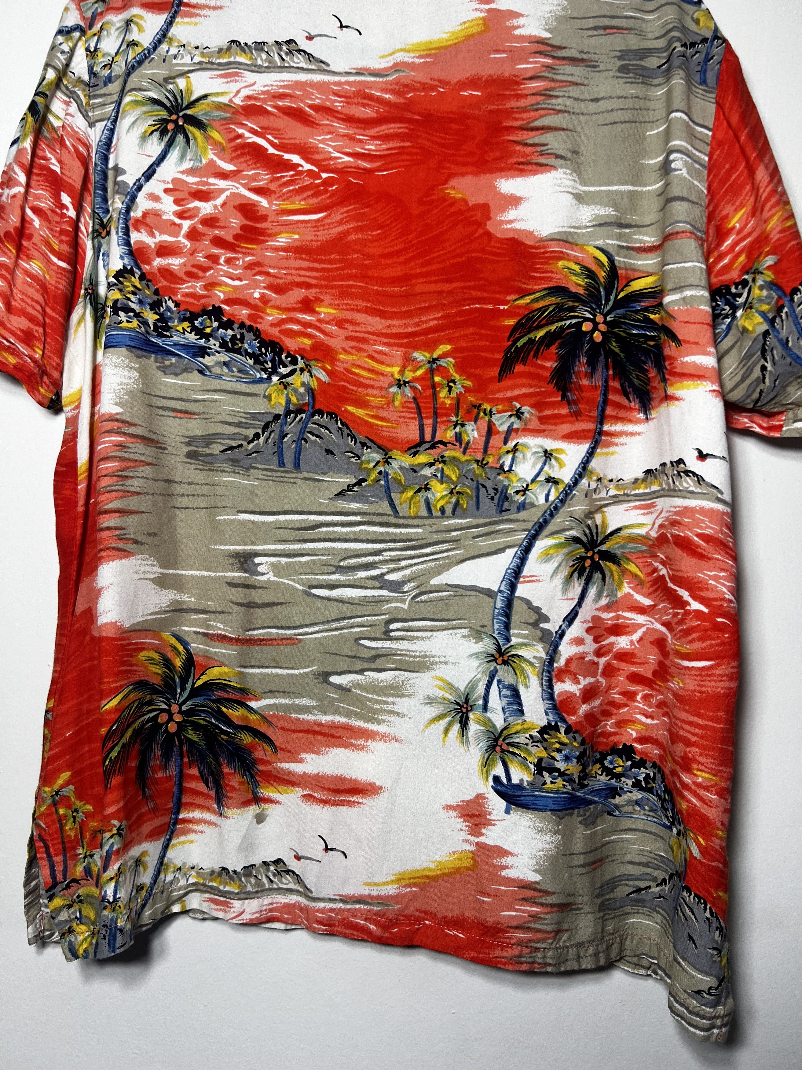 Vintage Vintage Ellen Parker Rayon Hawaiian Print Button Up Shirt Size US M / EU 48-50 / 2 - 9 Thumbnail