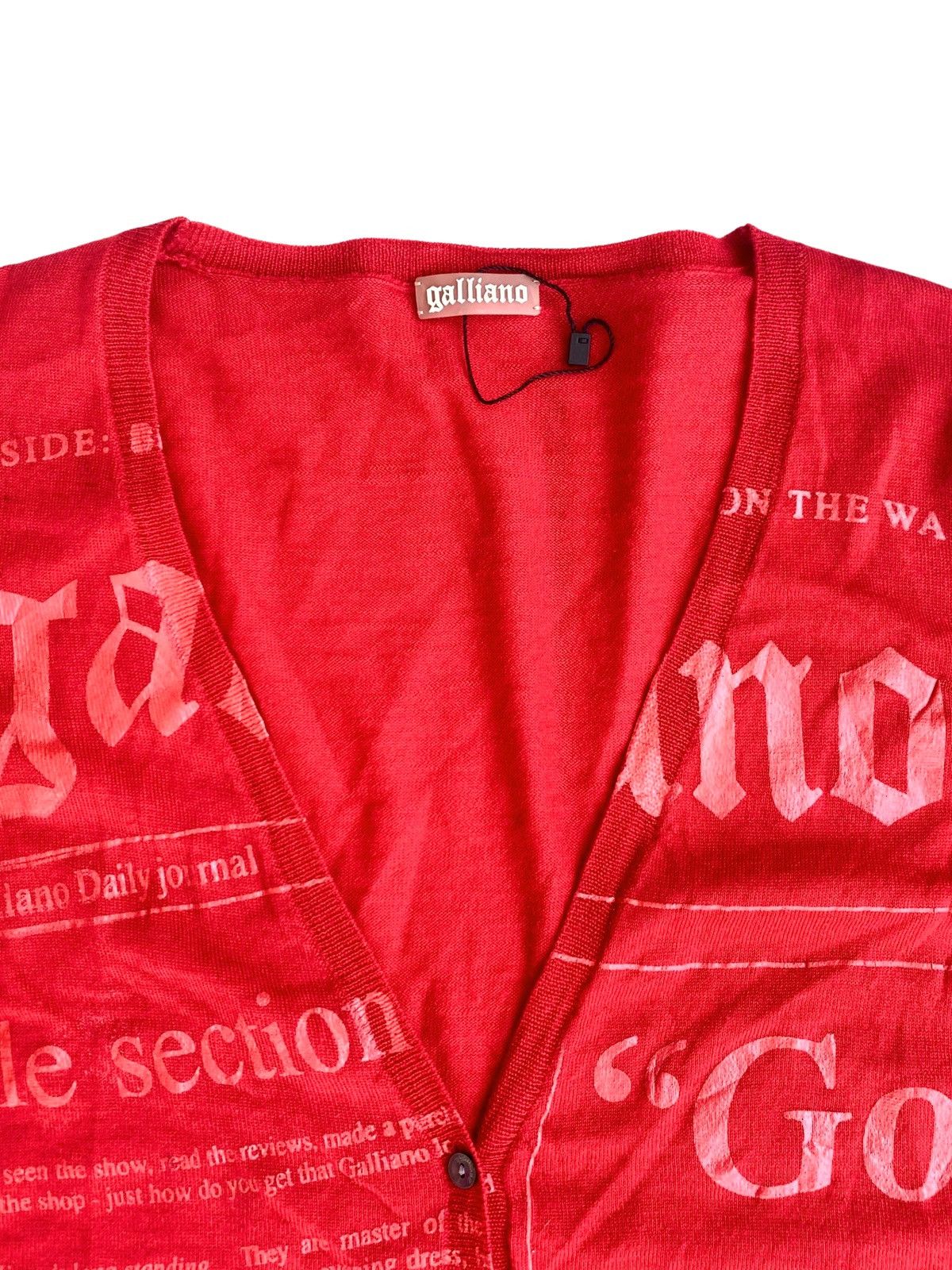 John Galliano John Galliano Red Cardigan Newspaper Print Provocateur Size S / US 4 / IT 40 - 3 Thumbnail