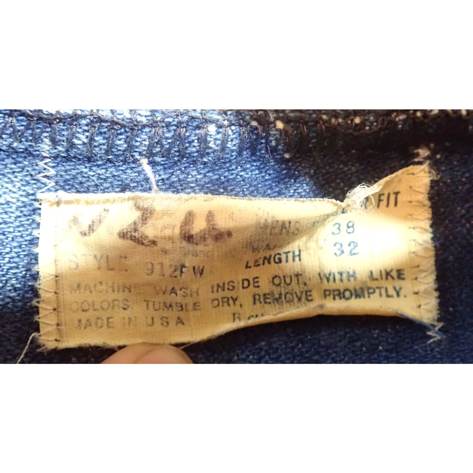 Wrangler VINTAGE 80s Wrangler Mens Regular Fit Straight Leg Denim Jeans 38x30 Southwestern USA Mens Size US 38 / EU 54 - 4 Thumbnail