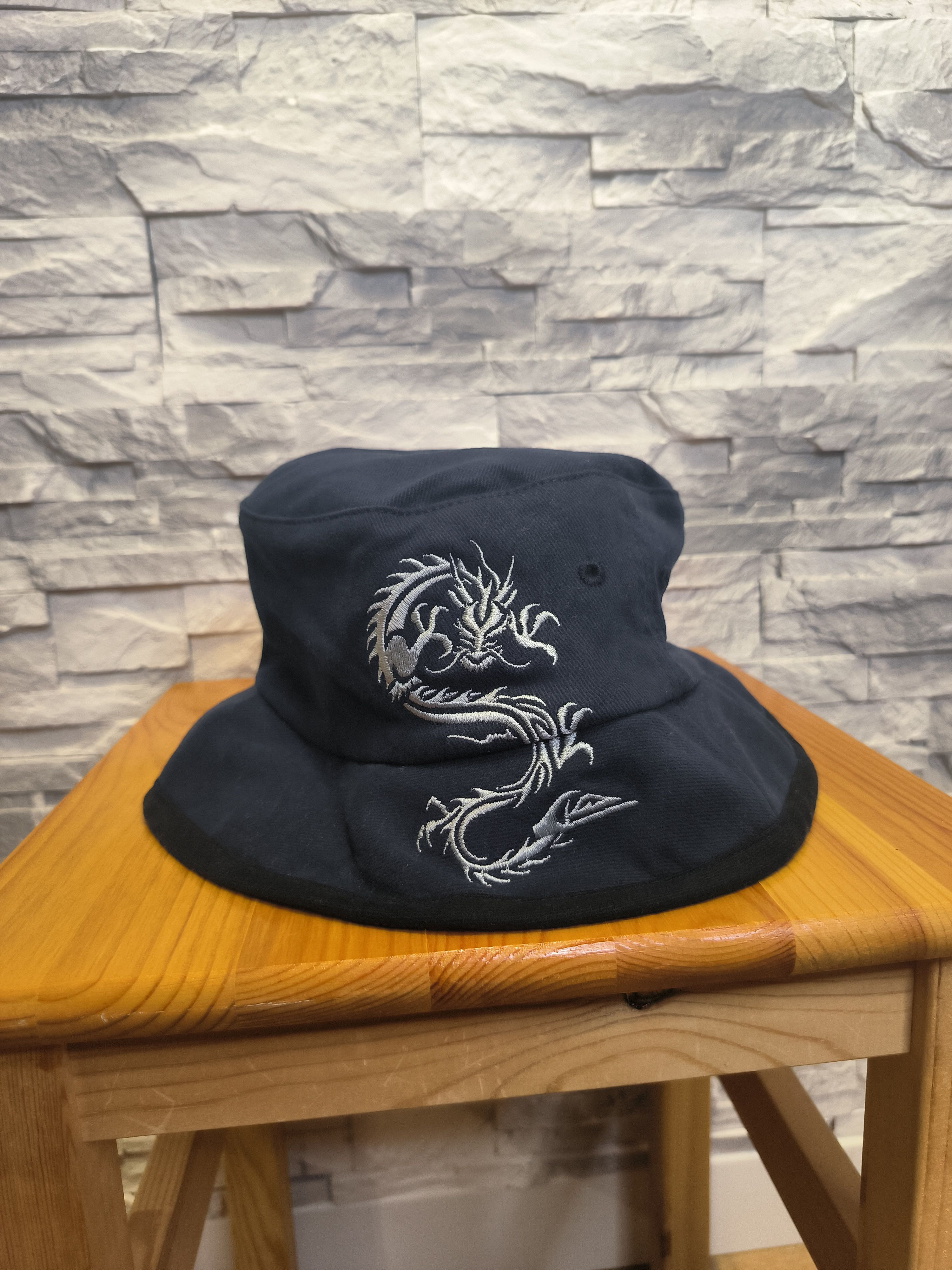Quiksilver × Vintage Quiksilver Bucket Hat Vintage Dragon Logo cap Size ONE SIZE - 3 Thumbnail