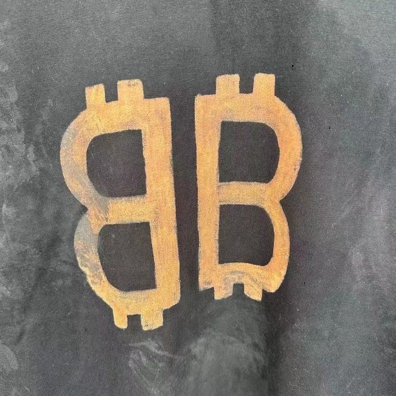Balenciaga Balenciaga Bitcoin short sleeves 2503-Nextarrow Size US S / EU 44-46 / 1 - 2 Thumbnail