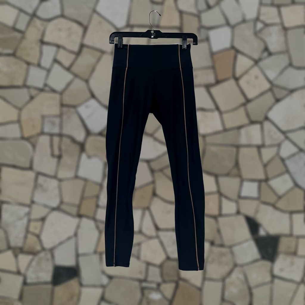 Abercrombie & Fitch Womens Leggings Black High-Waisted Peach Side Piping S Abercrombie & Fitch Jeans Jegging Tapered Not Applicable Size 28" / US 6 / IT 42 - 1 Thumbnail