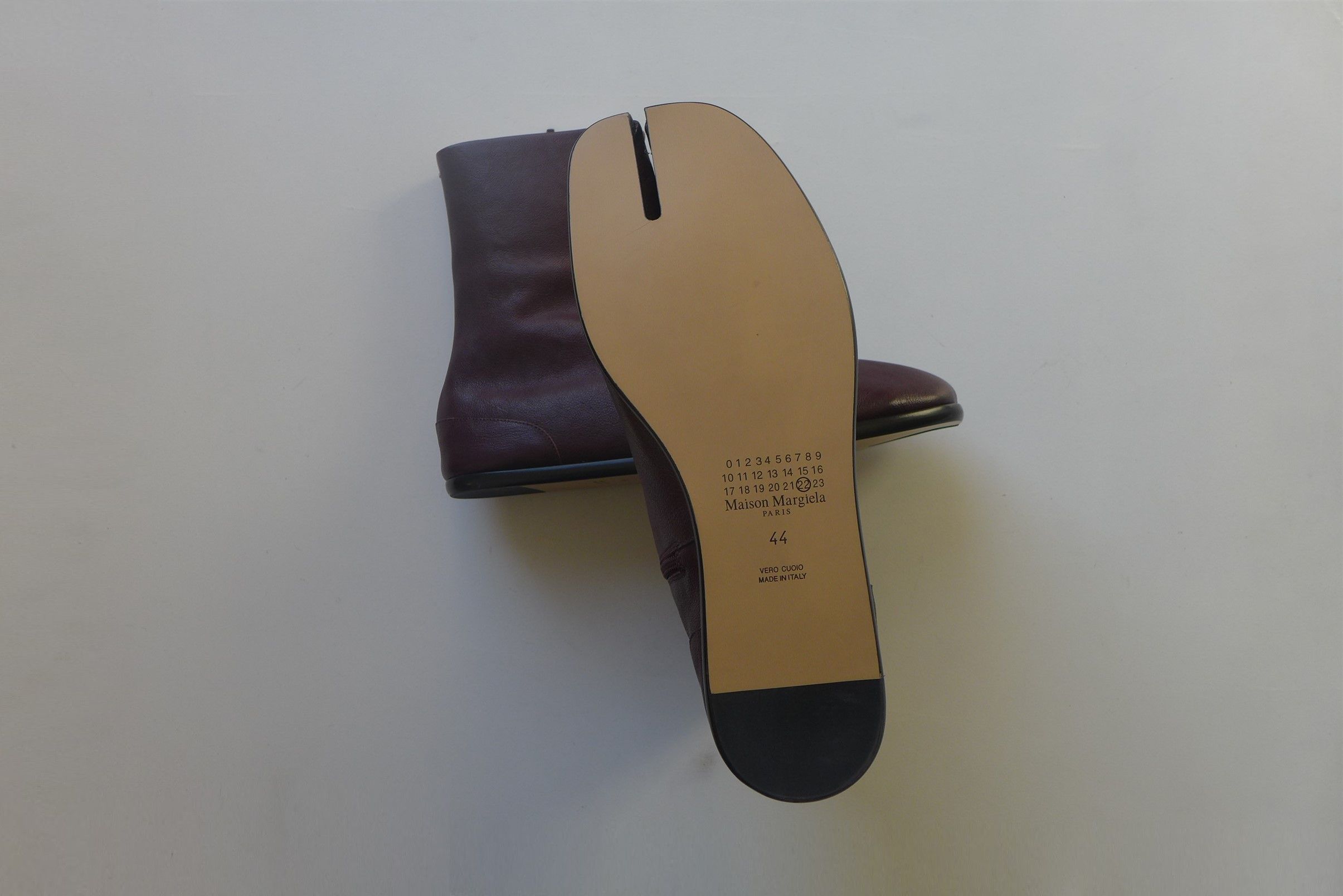 Maison Margiela Margiela Tabi Ankle Boots - Burgundy Camel Leather Size US 11 / EU 44 - 19 Thumbnail