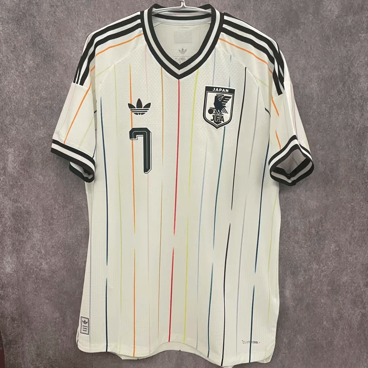 Other 2026 World Cup Japan 7 Kaoru Mitoma Jersey Size US M / EU 48-50 / 2 - 1 Thumbnail
