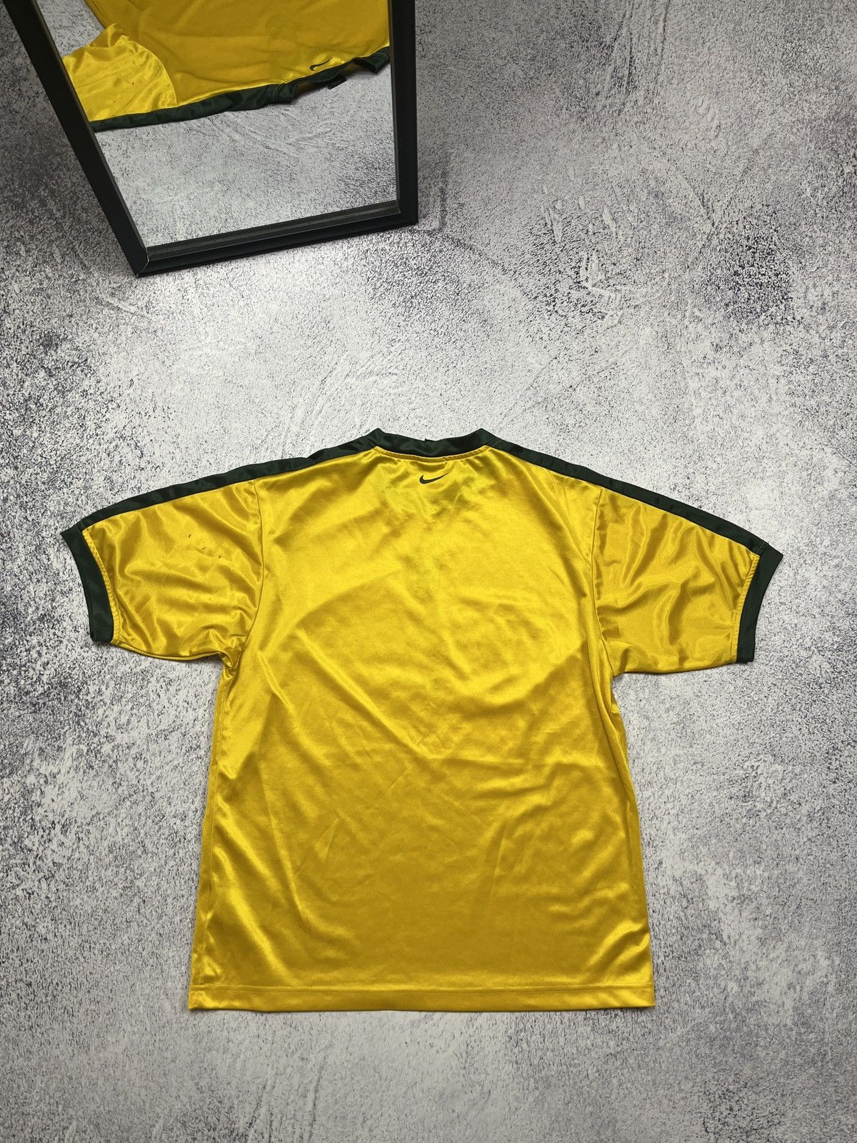 Nike Y2K Blokecore Nike Brasil 2000s Football Jersey Home Shirt Size US S / EU 44-46 / 1 - 11 Thumbnail