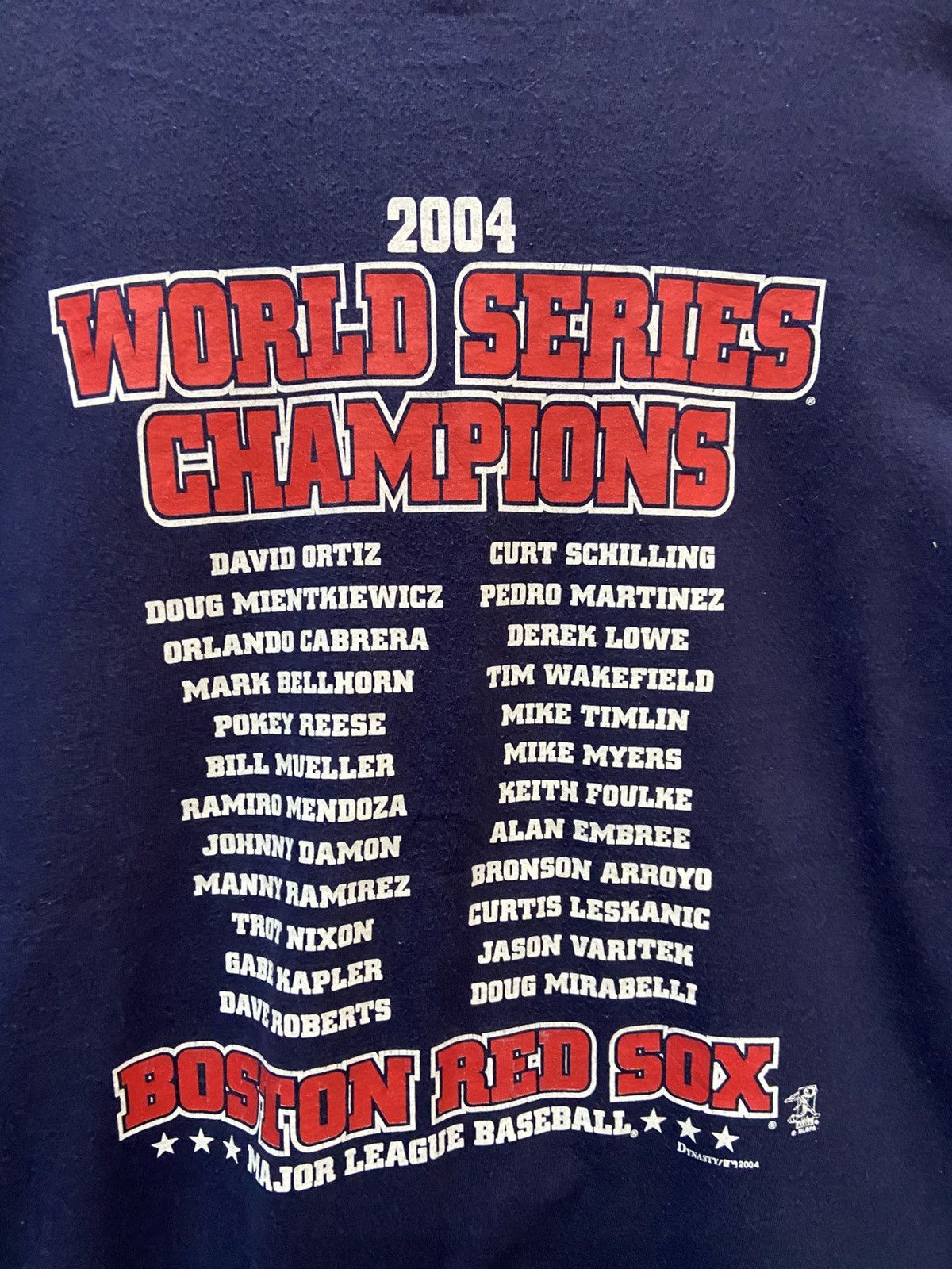 MLB VINTAGE BOSTON RED SOX 2004 WORLD CHAMPIONS TEE SHIRT Size US XL / EU 56 / 4 - 5 Thumbnail