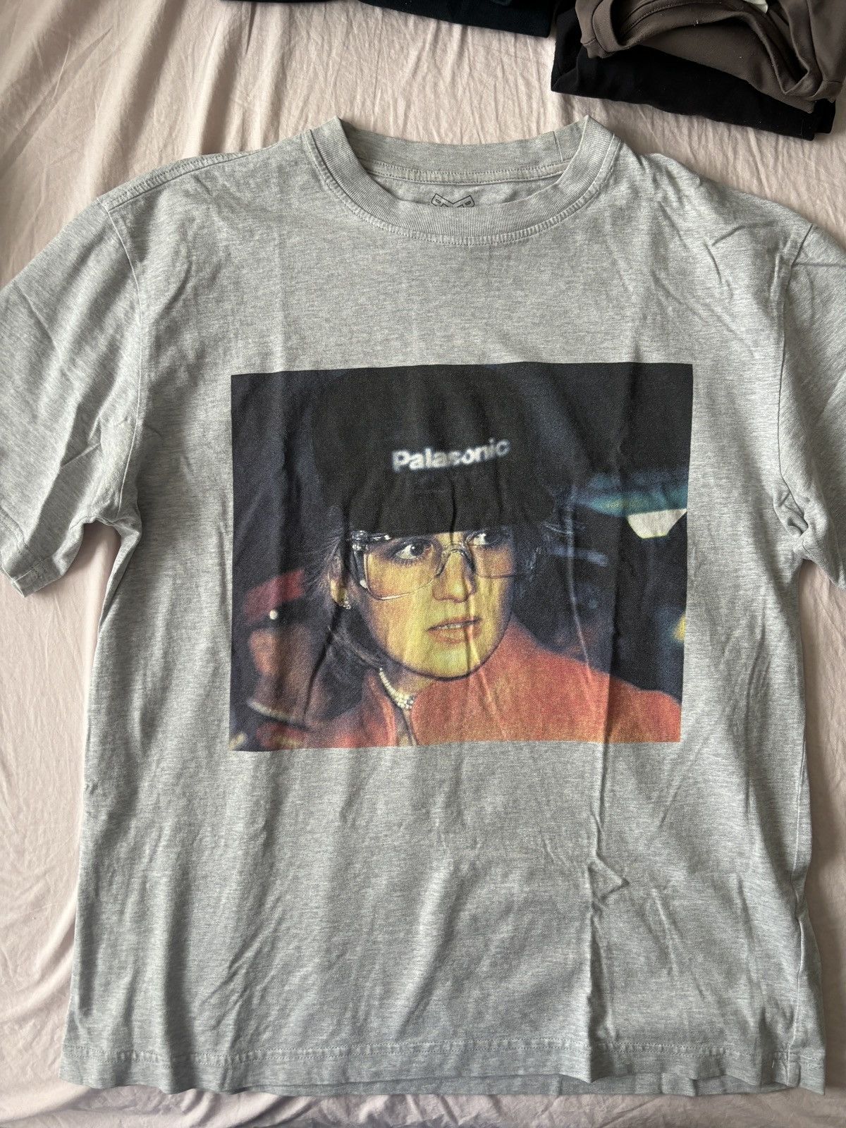 日本未入荷入手困難 レア！PALACE P.O.W. DIANA Tシャツ パレス Palace Palace P.O.W princess Diana t-shirt | Grailed