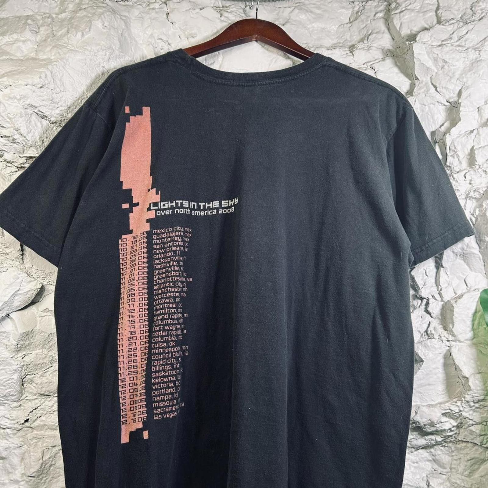 Other 2008 Nine Inch Nails Lights In The Sky Tour T-Shirt Size XL Size US XL / EU 56 / 4 - 4 Thumbnail