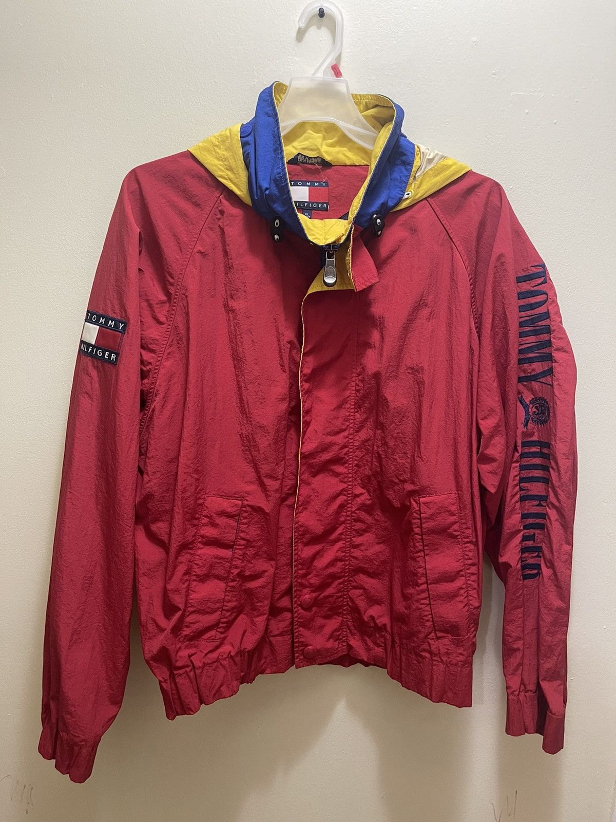 Vintage tommy Hilfiger jacket size XL