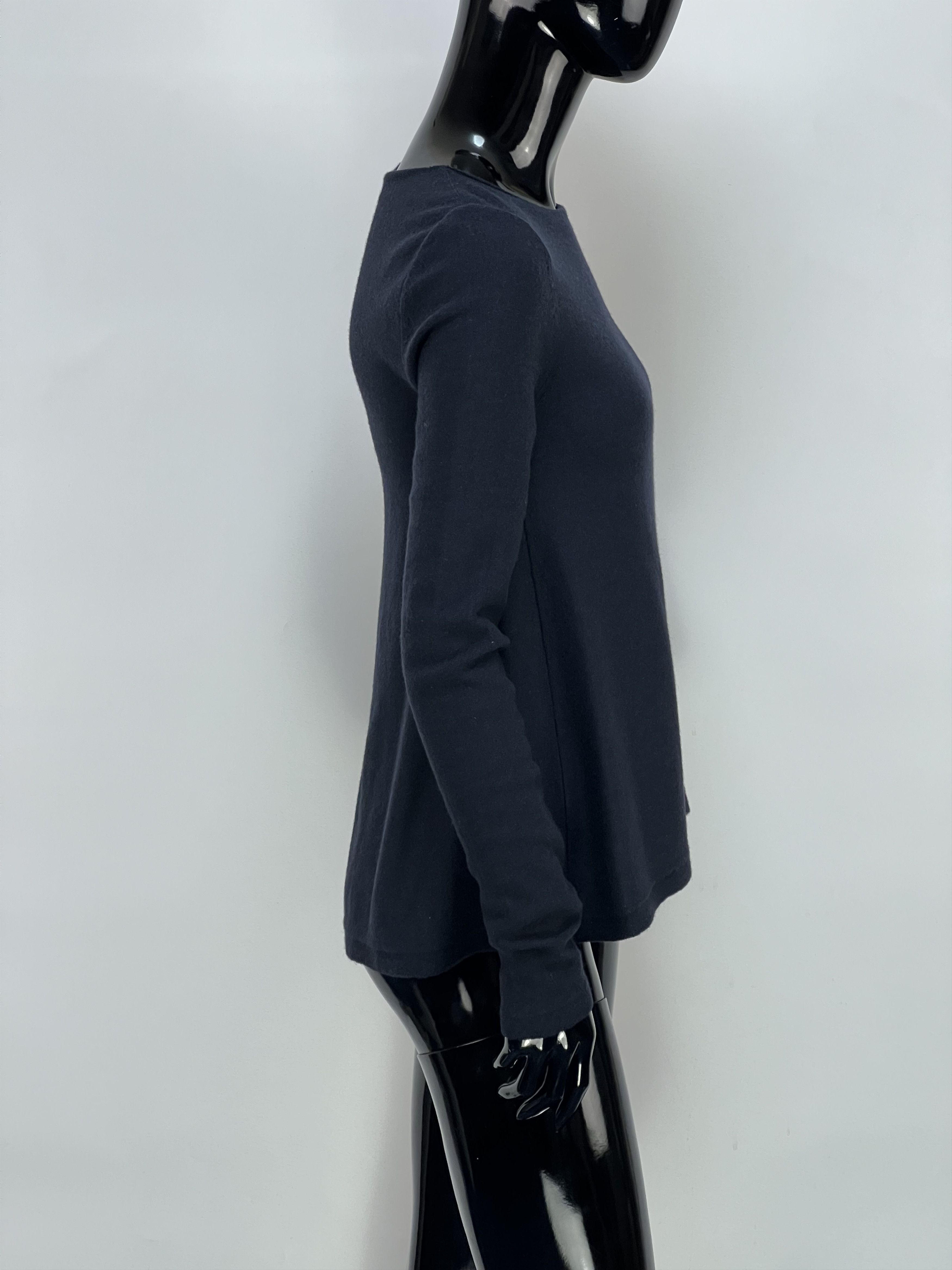hannes roether Hannes Roether Navy 100% Merino Wool Crew Neck Sweater Size S / US 4 / IT 40 - 2 Thumbnail