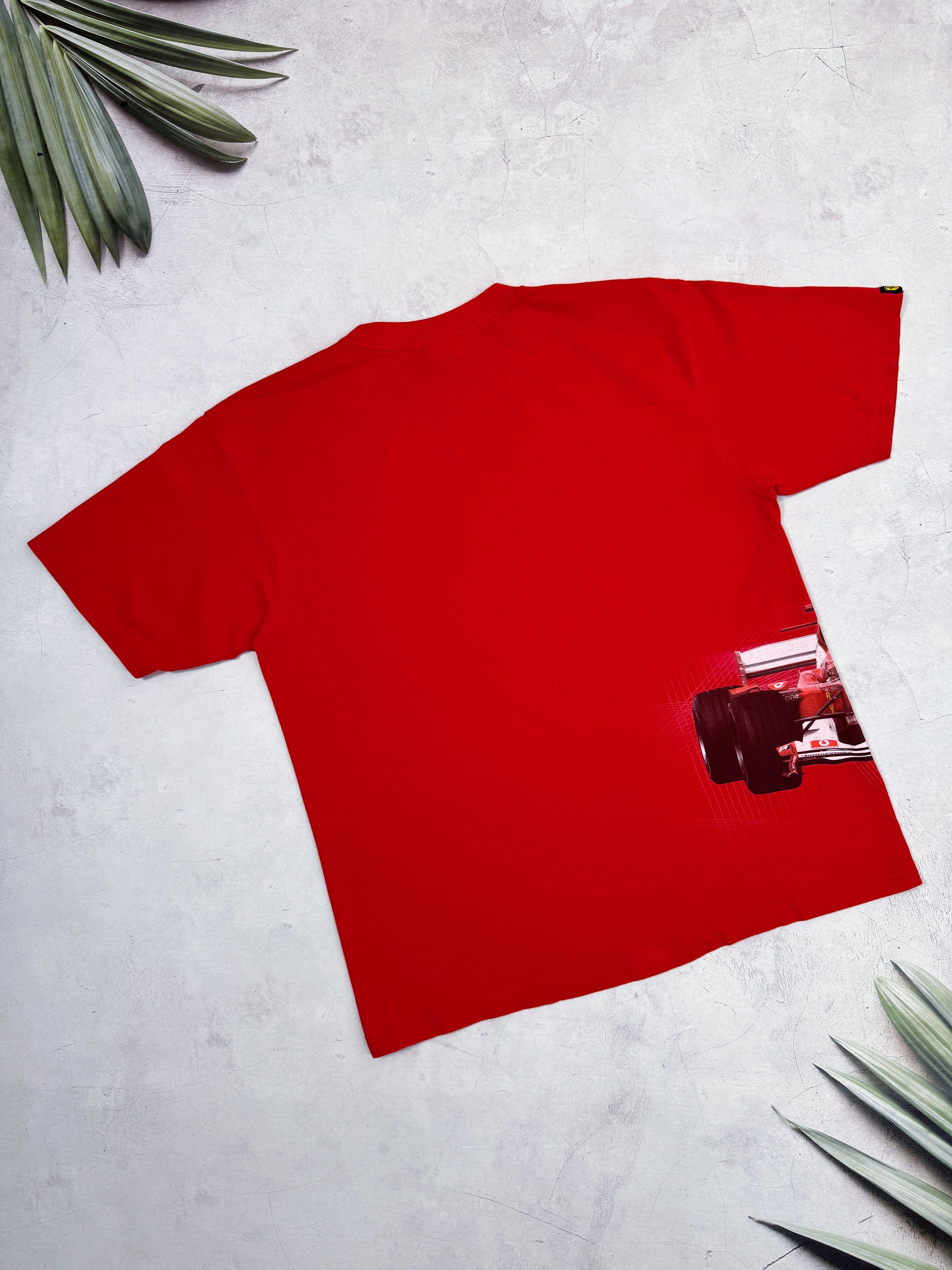 Ferrari Vintage Ferrari T-Shirt F1 Team Racing Car Logo Vodafone Size US L / EU 52-54 / 3 - 15 Thumbnail
