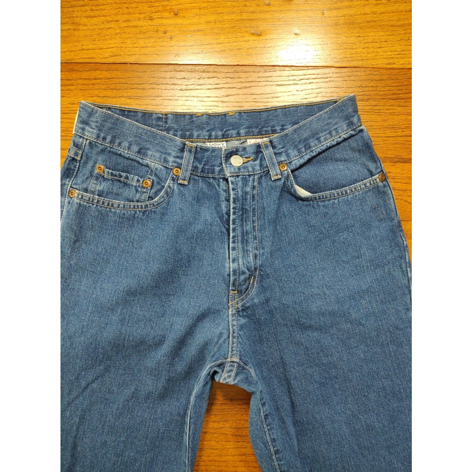 Lucky Brand VINTAGE Lucky Brand Jeans Dungarees 86 Flare 32 Inseam Womens Regular 10 Blue USA 90s Retro Size 32" / US 10 / IT 46 - 5 Thumbnail