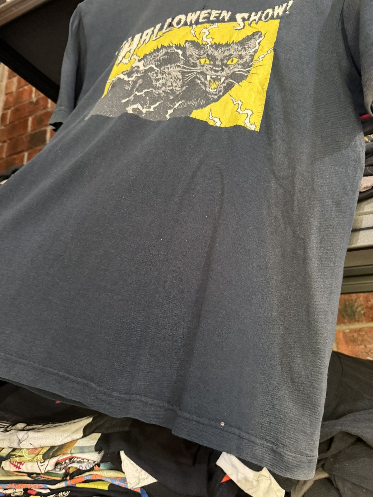 Other Thrashed Vintage Loft Halloween Show Horror Tee Size US M / EU 48-50 / 2 - 5 Thumbnail