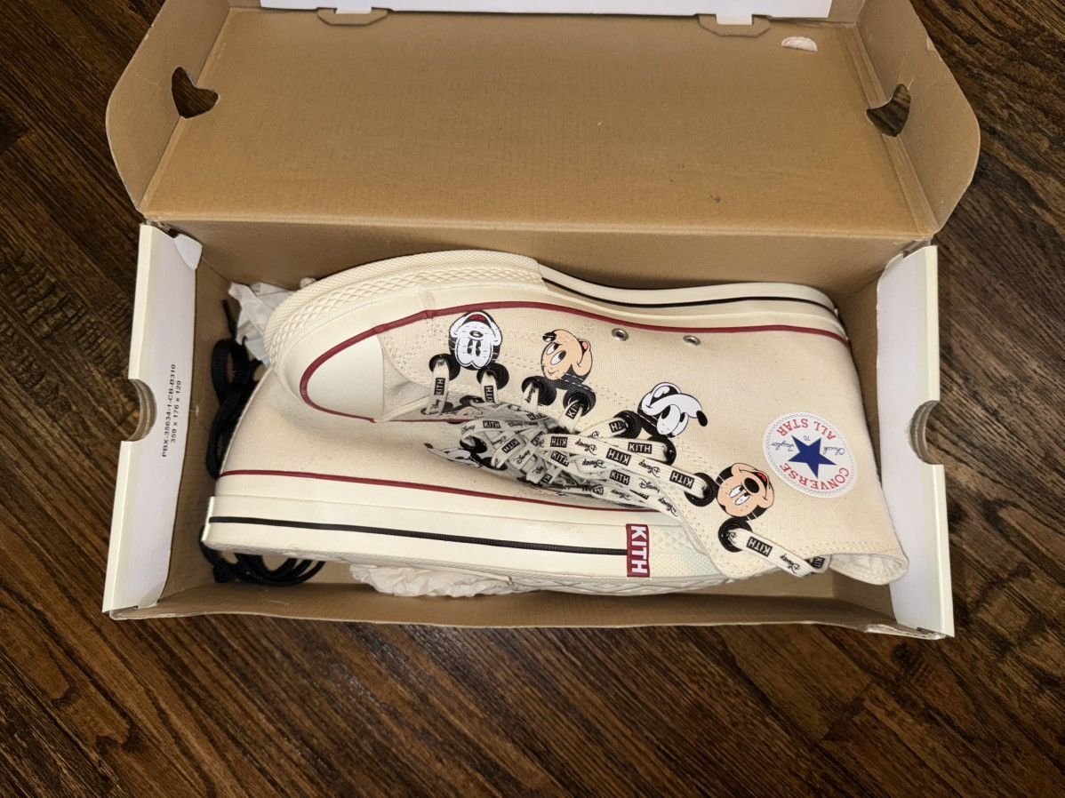 Converse × Disney × Kith Kith X Disney Mickey Mouse Converse 70 High Top Size 10.5 Size US 10.5 / EU 43-44 - 7 Thumbnail