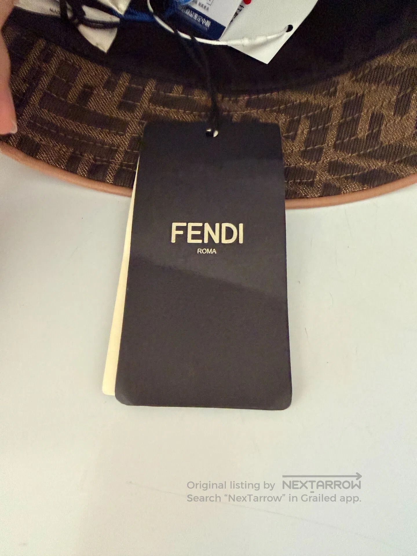 Fendi FENDI Classic FF Bucket Hat. Size ONE SIZE - 9 Thumbnail