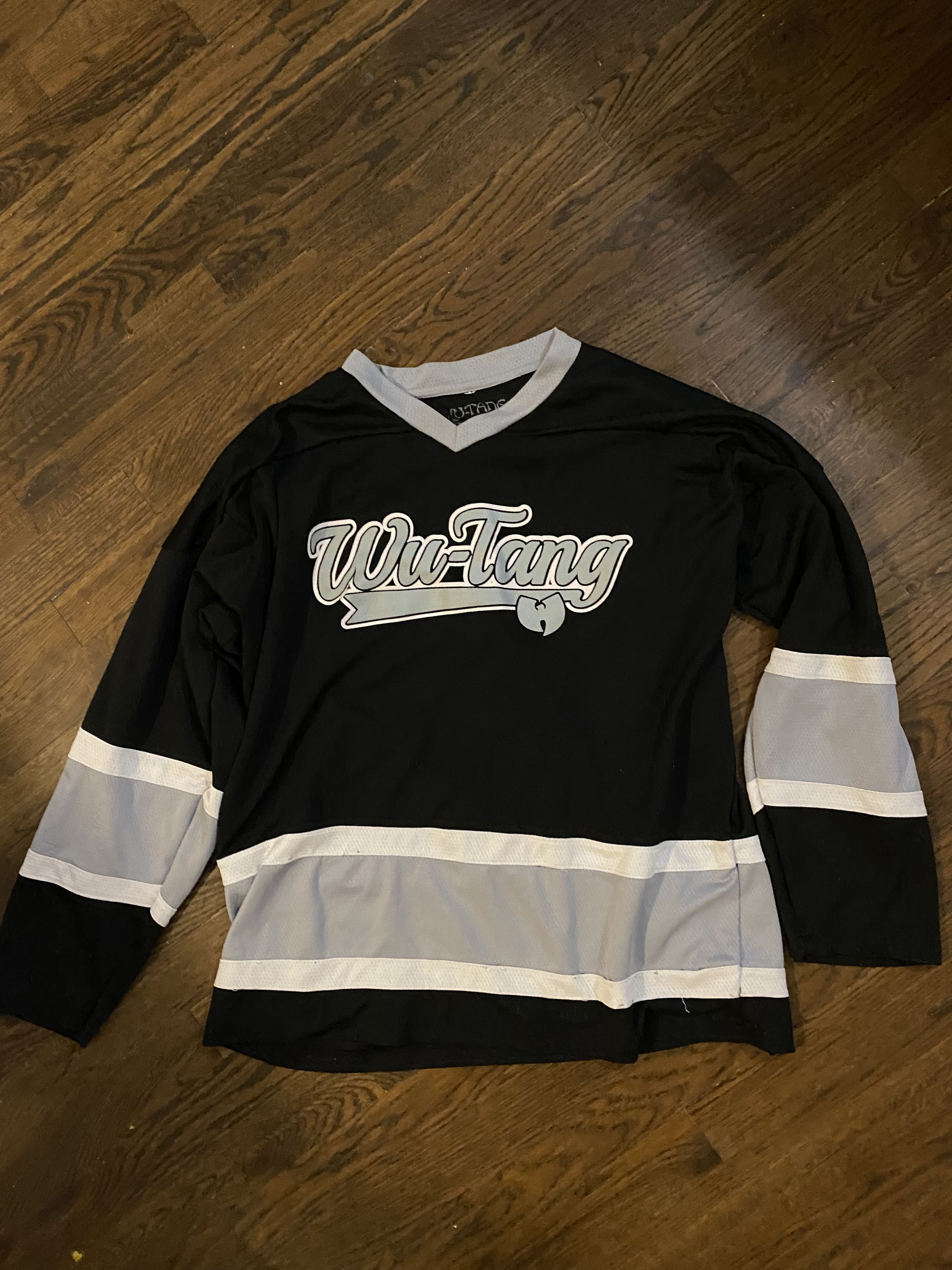 Wu-Tang Clan Hockey Mask Tee – Official Saga Continues T-Shirt For Men & Unisex Fans