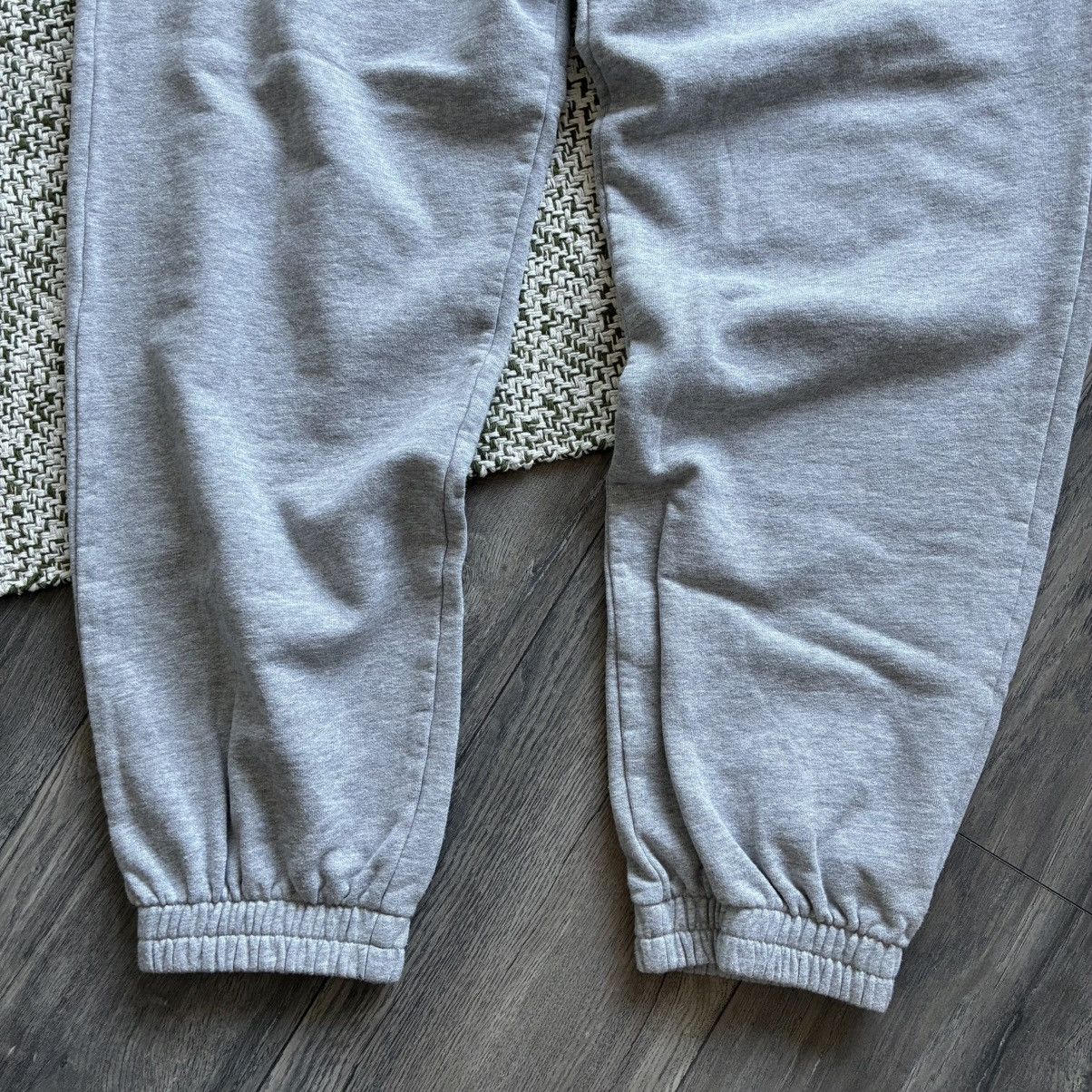 Alexander McQueen Alexander McQueen Graffiti Joggers in Grey Melange Size US 34 / EU 50 - 2 Thumbnail