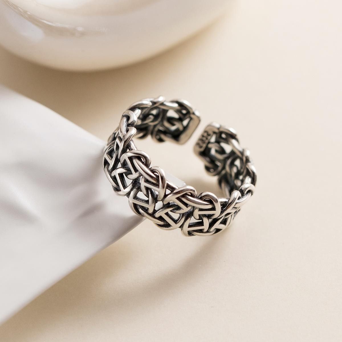 VIBE Vintage Distressed Chain Ring Size ONE SIZE - 1 Thumbnail
