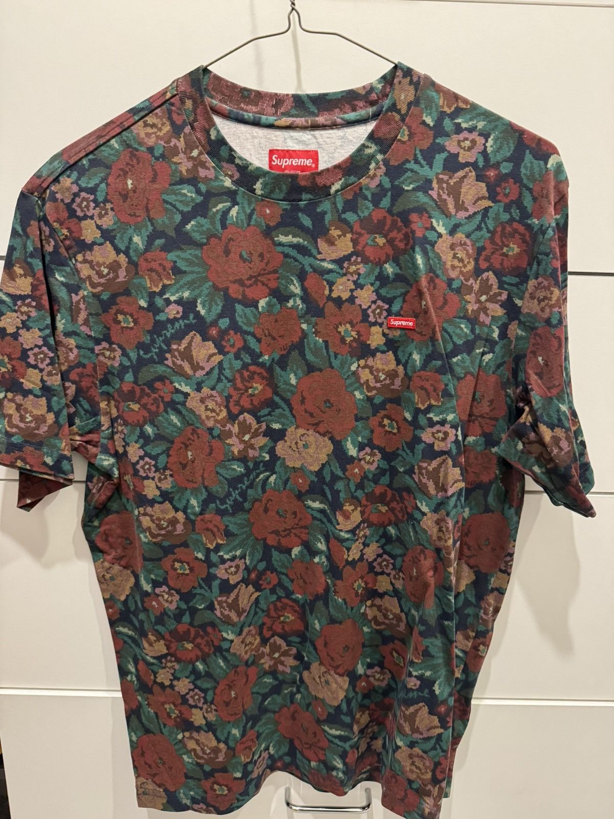 Supreme Small Box Tee T-Shirt Size Medium Digi Floral FW20