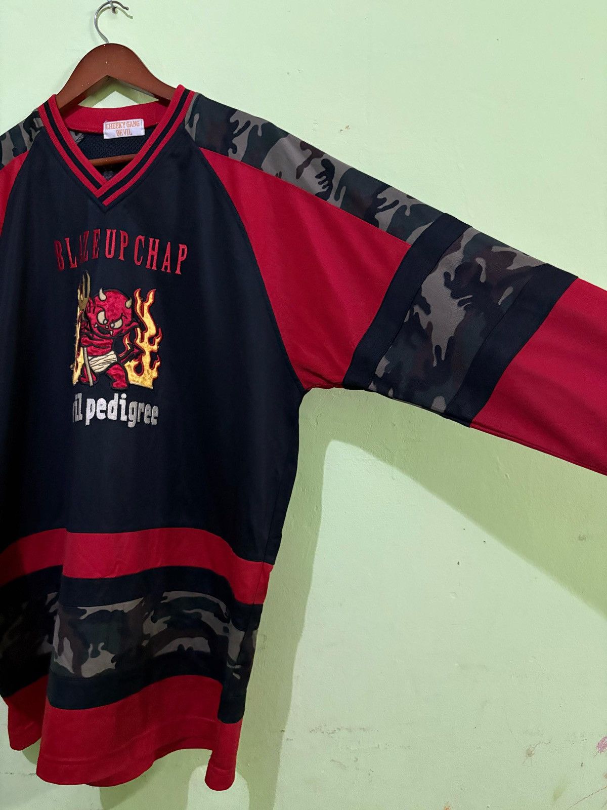Chaps × Japanese Brand Blaze up Chap Comouflag Shirt V Collar Design Embroid Devil Size US L / EU 52-54 / 3 - 3 Thumbnail