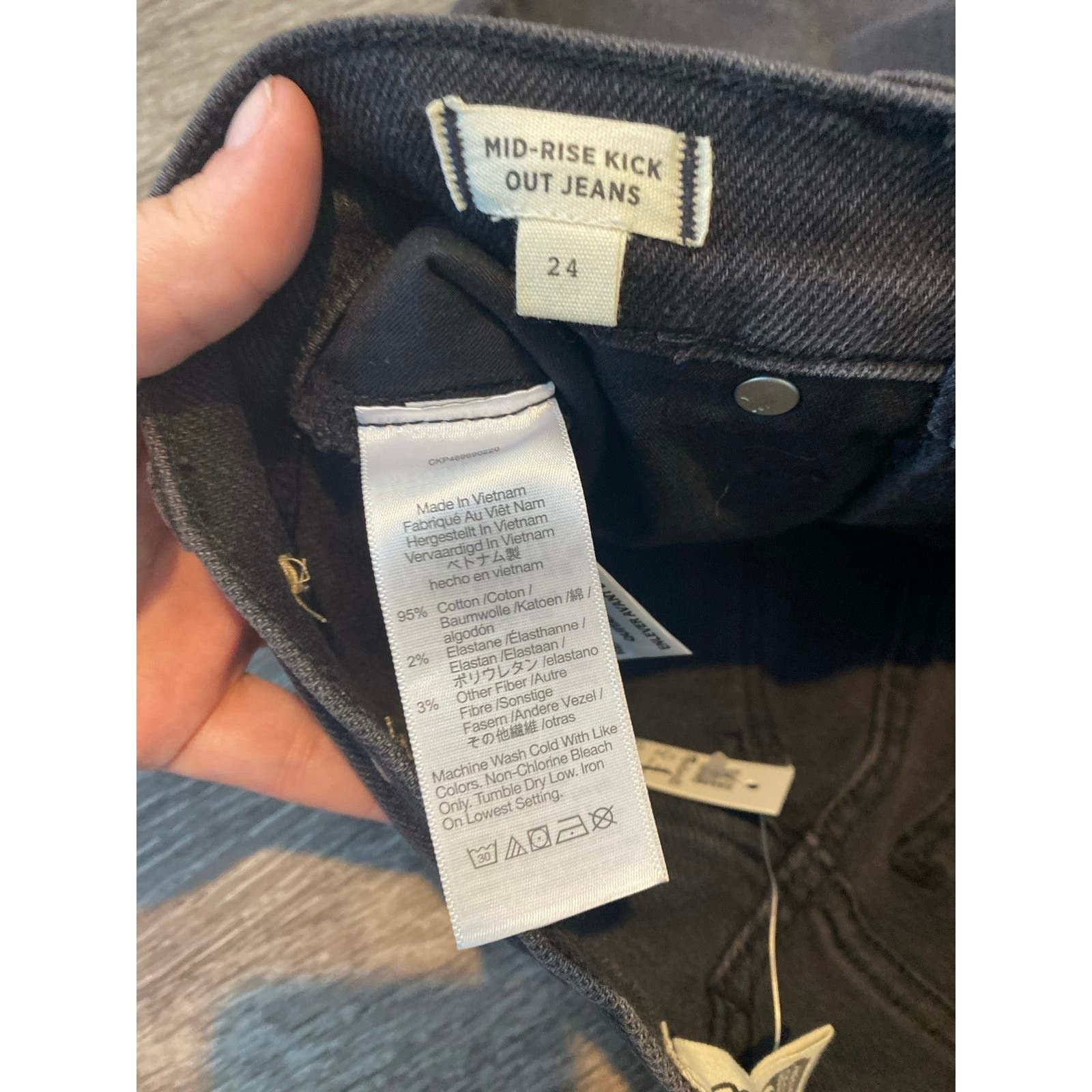 Madewell NWT Madewell Mid Rise Kick Out Jeans Black/Gray Wash Size 24 Size 24" / US 00 / IT 34 - 7 Thumbnail